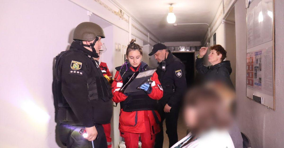 Нічний удар по Харкову: поліція поділилася кадрами наслідків російс...