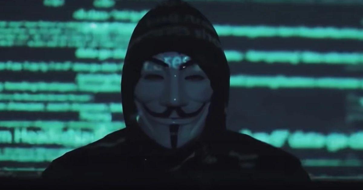 Anonymous пообіцяли «дикі кібератаки на урядові сайти» Грузії в раз...