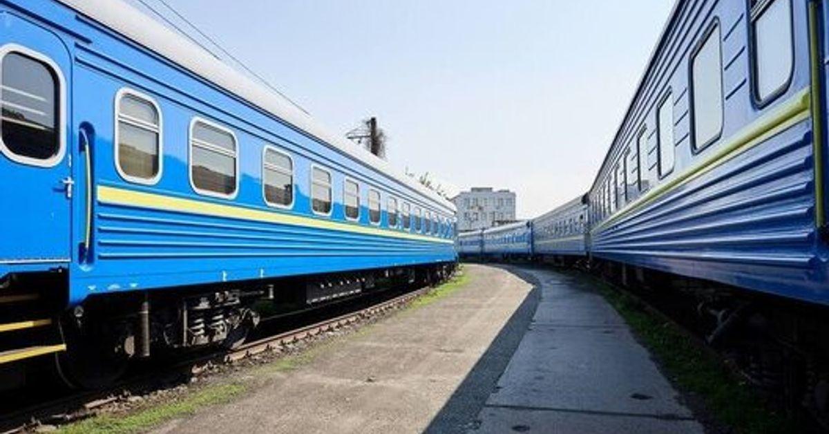 Через ракетний удар РФ по Одесі затримується низка потягів.