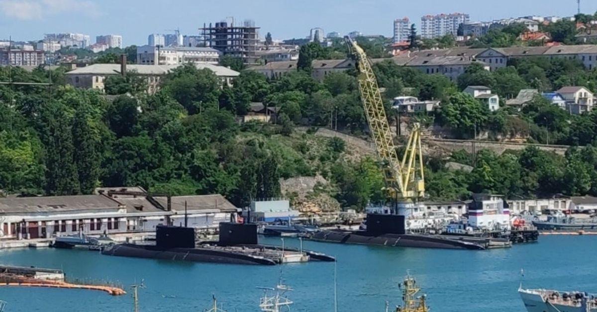 Сили оборони півдня: вперше за тиждень Росія вивела підводний носій...