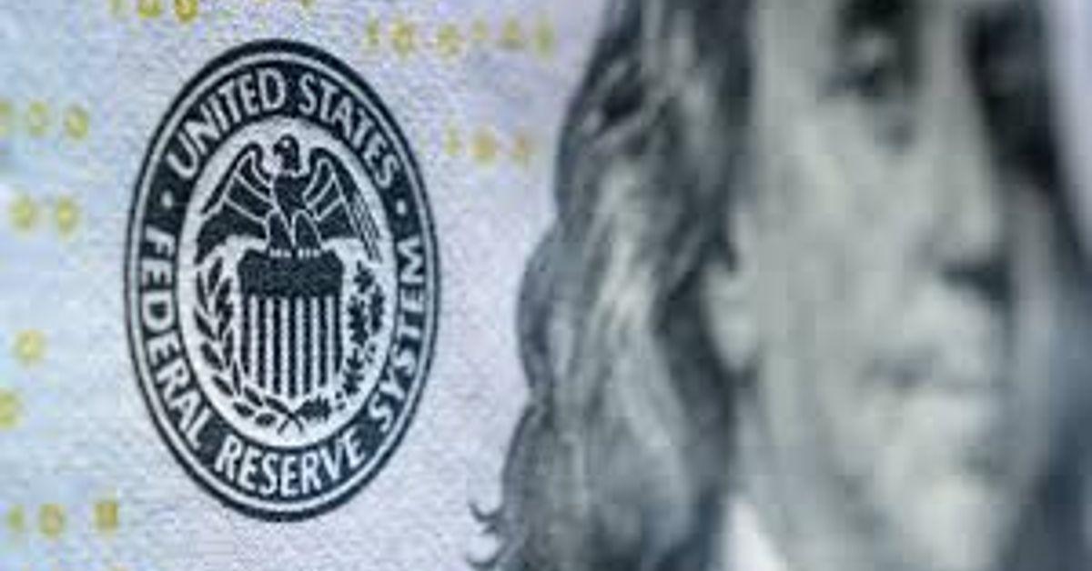 Експерти передбачають глобальний стрибок попиту на долари — Bloomberg.