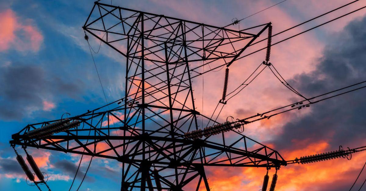 Тариф на електроенергію можуть підвищити вже влітку: скільки коштув...