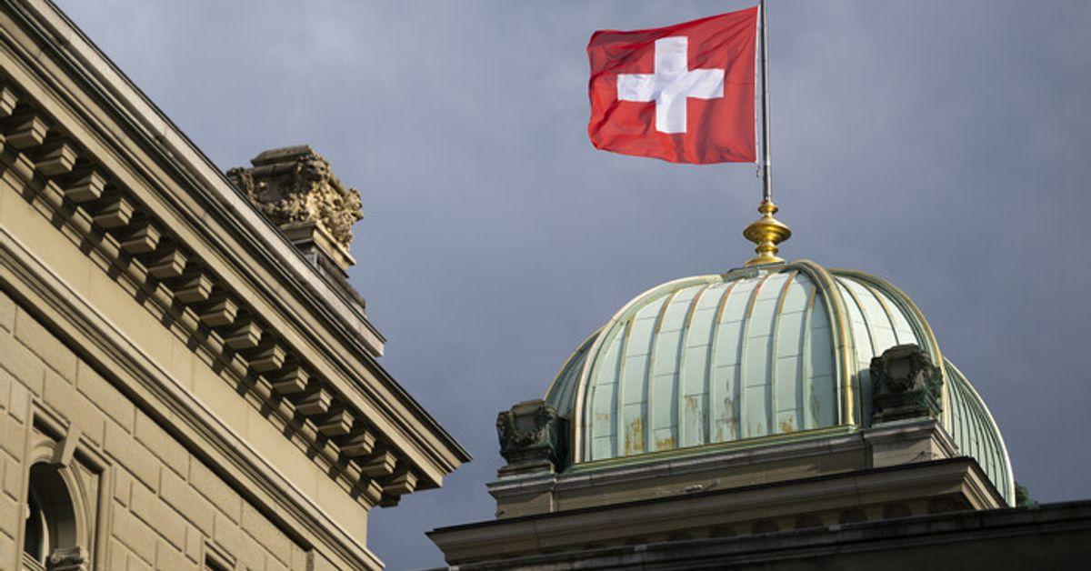 Парламент Швейцарії проголосував за виділення 5,5 млрд доларів для ...