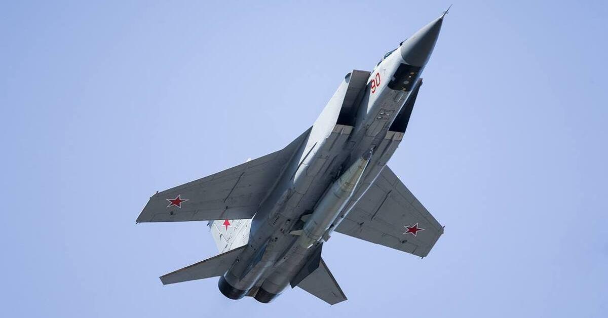 Росія вдруге за день підняла в повітря МіГ-31К: оголошено масштабну...