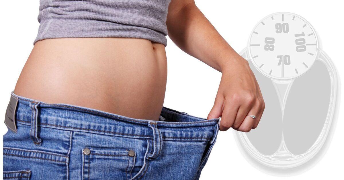 Як позбавитись від жиру на животі: поради та застереження.