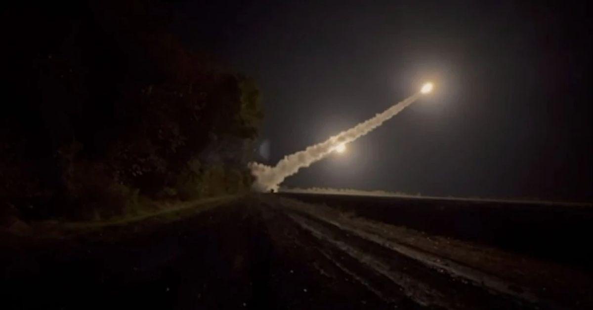 Росіяни заявили про збиття 4 ракет ATACMS над Кримом.