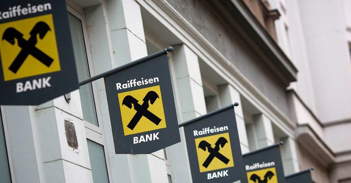 ЄЦБ вимагає у Raiffeisen Bank та UniCredit згорнути бізнес у Росії.